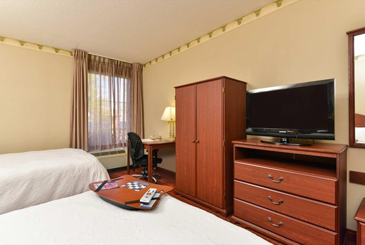 Hampton Inn Linden