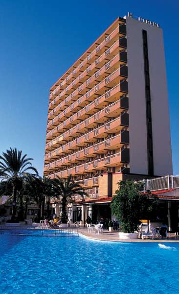 Cabana Hotel