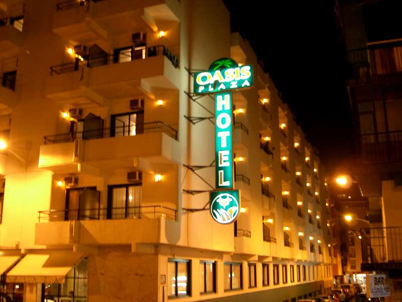 Hotel Oasis Plaza