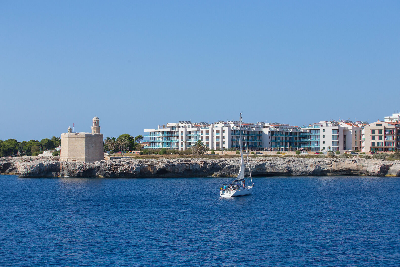 Ferrer Skyline Aparthotel