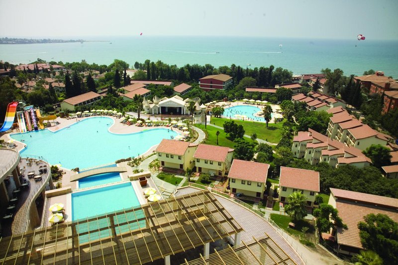 Horus Paradise Luxury Resort