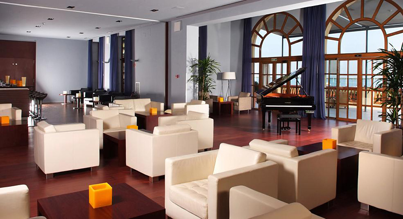 Le Meridien Ra Beach Hotel & Spa