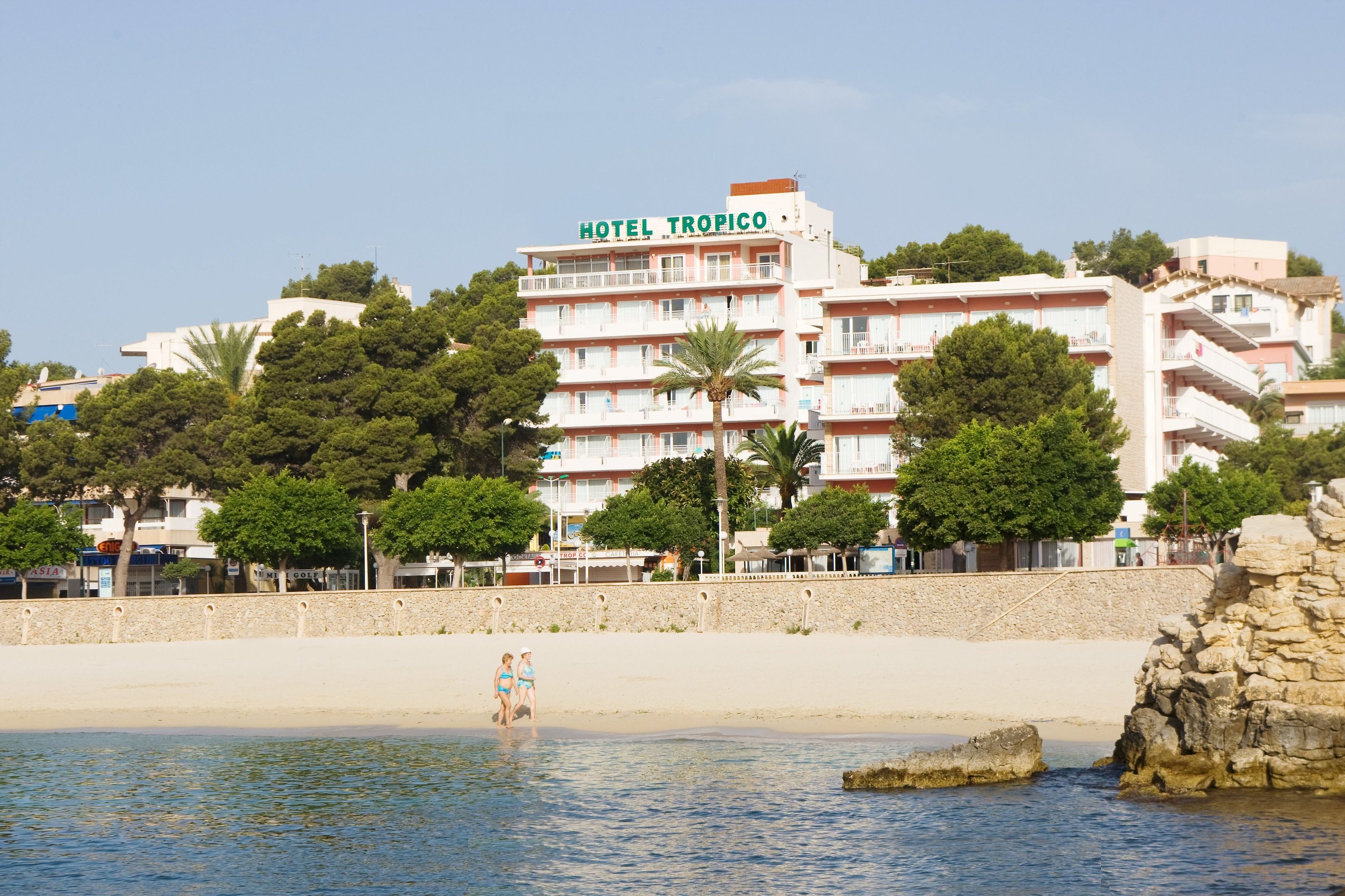 Tropico Playa Hotel