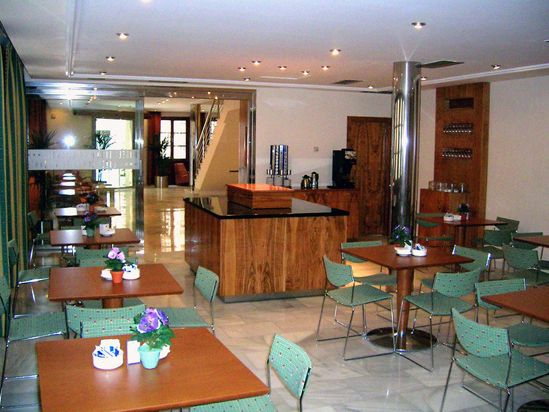 TRYP Ciudad de Alicante Hotel