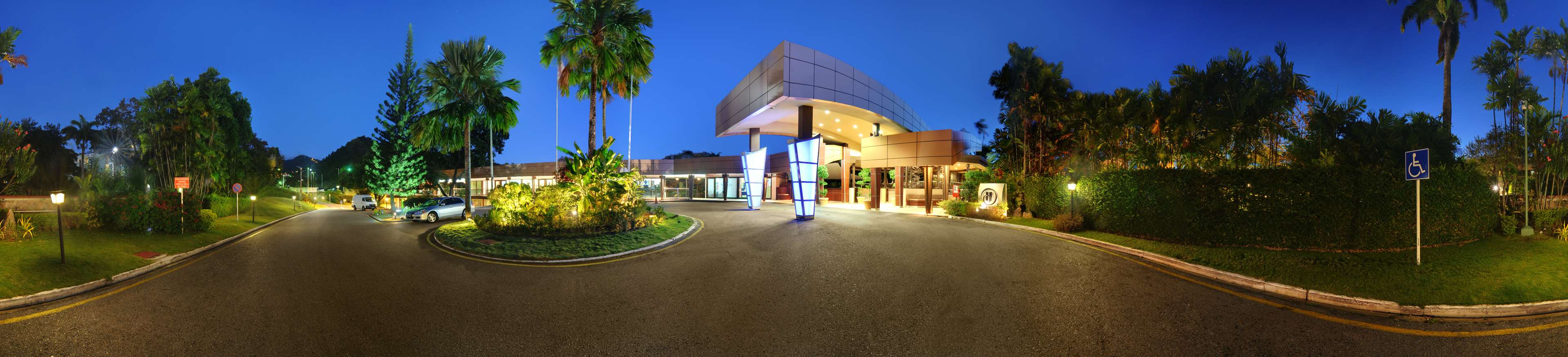 Hilton Trinidad & Conference Centre
