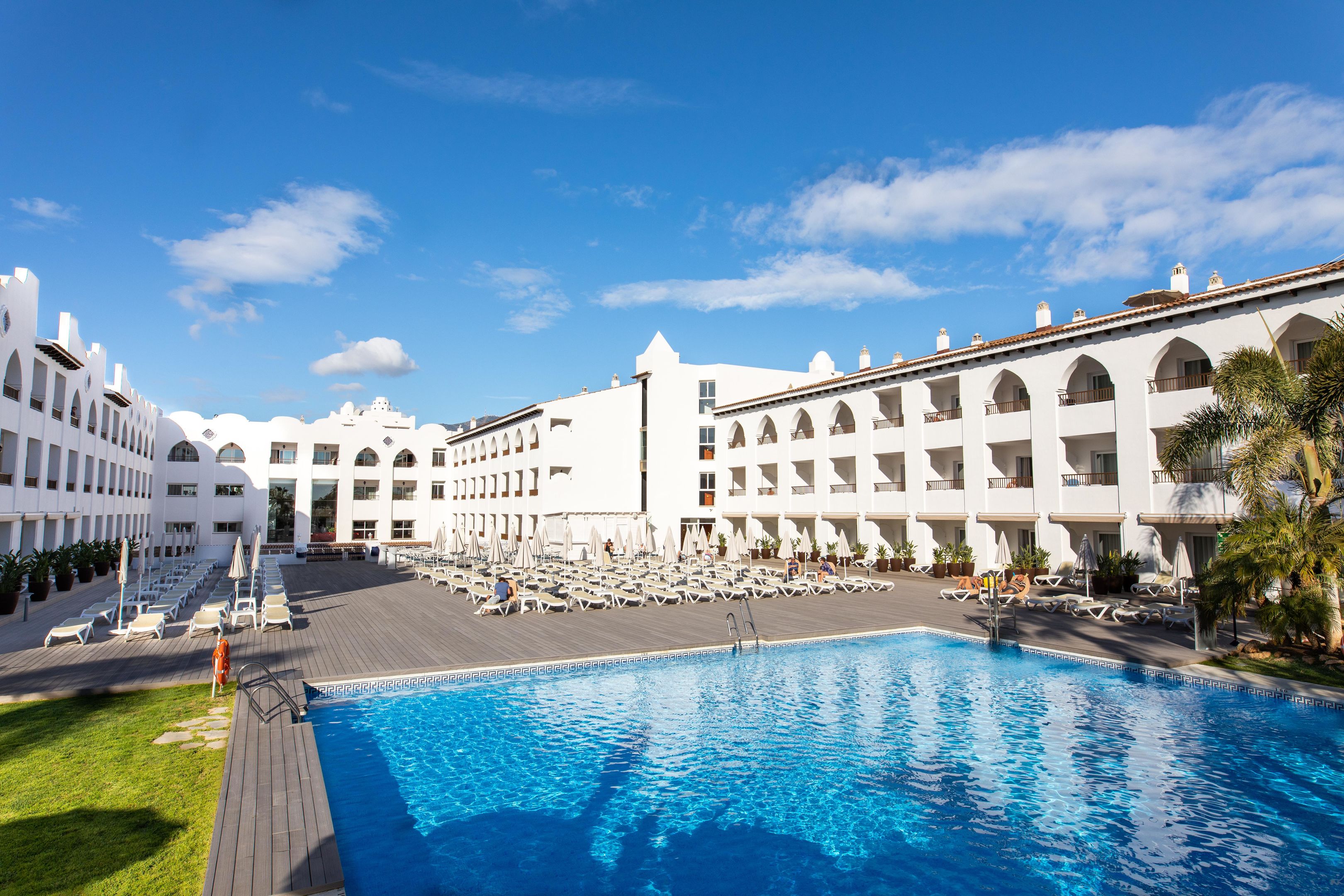 Hotel Mac Puerto Marina