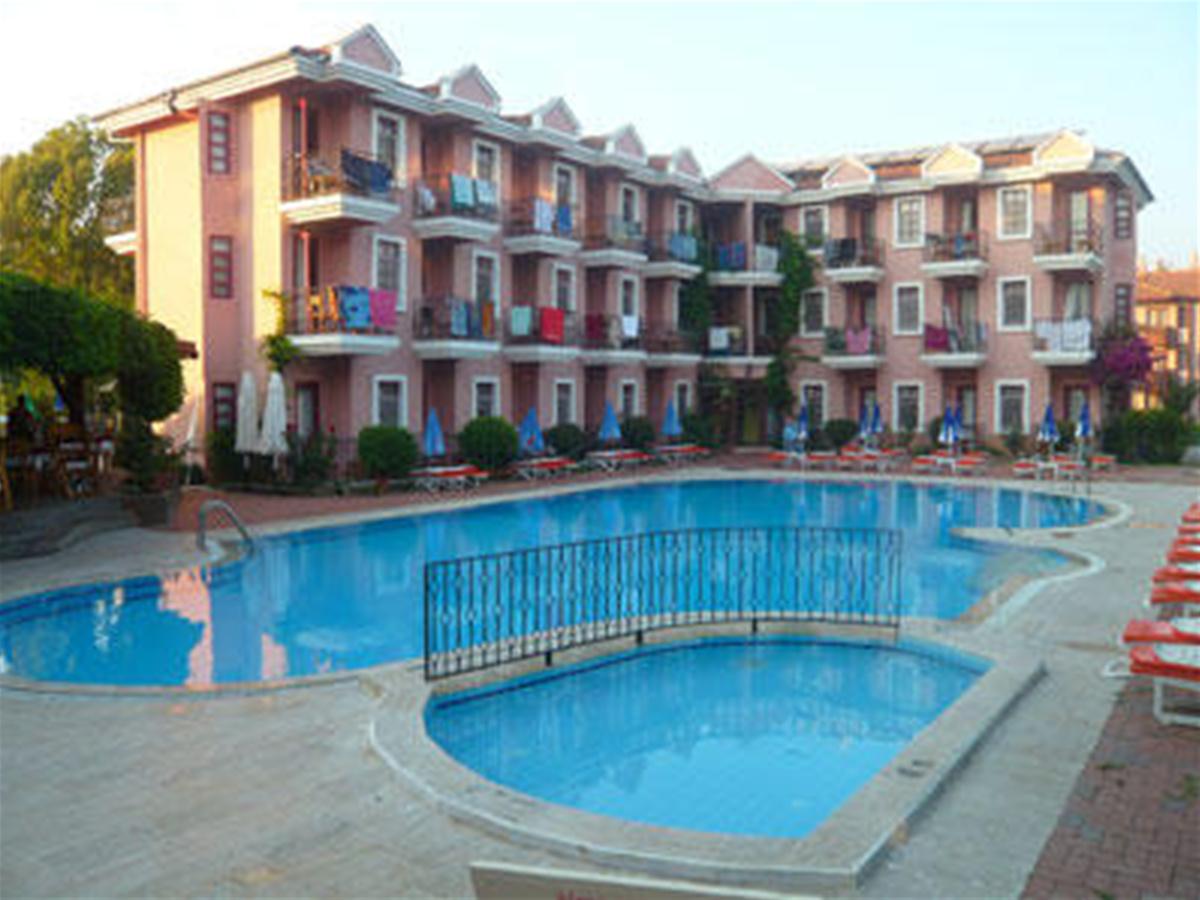 Günes Hotel & Apartments
