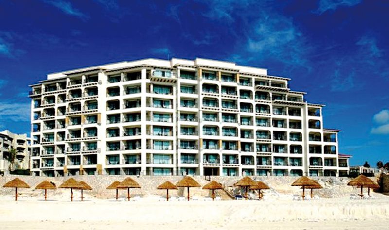 Grand Park Royal Luxury Resort Cancun