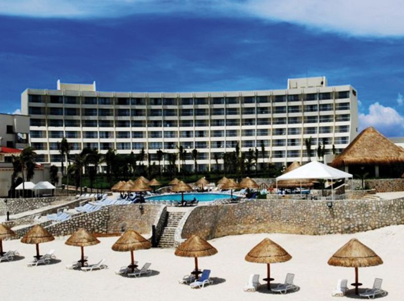 Grand Park Royal Luxury Resort Cancun