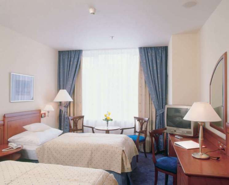 Ramada By Wyndham Prague City Centre Photo