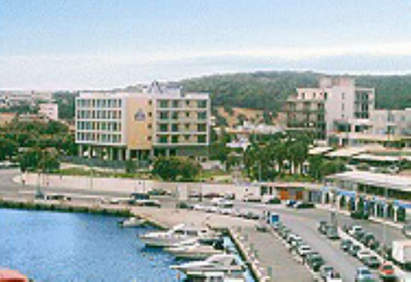 Hotel Avra Rafina