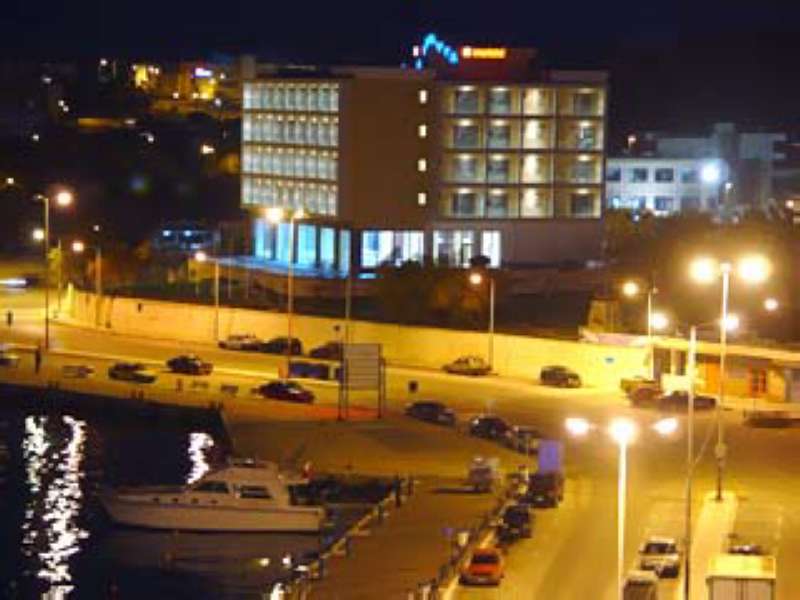 Hotel Avra Rafina