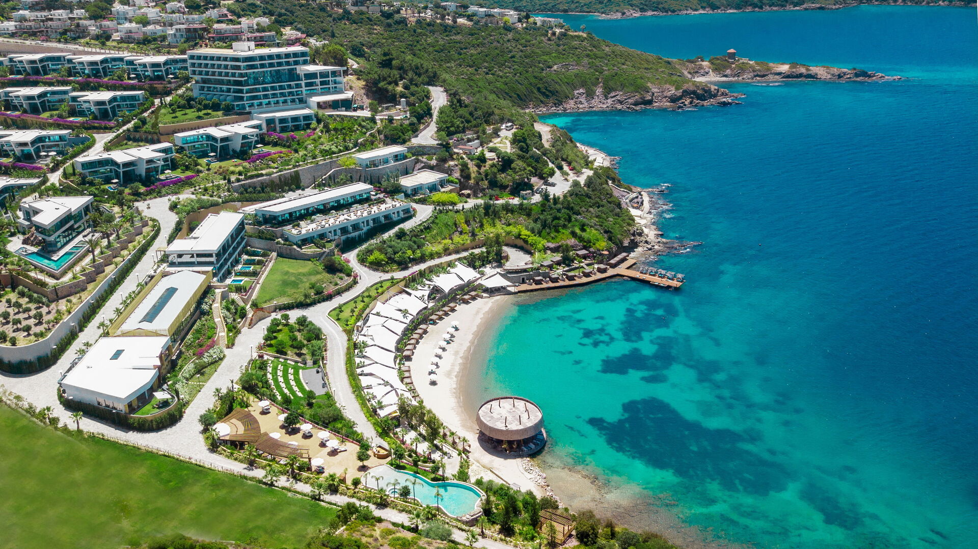 Lux* Bodrum Resort & Residences