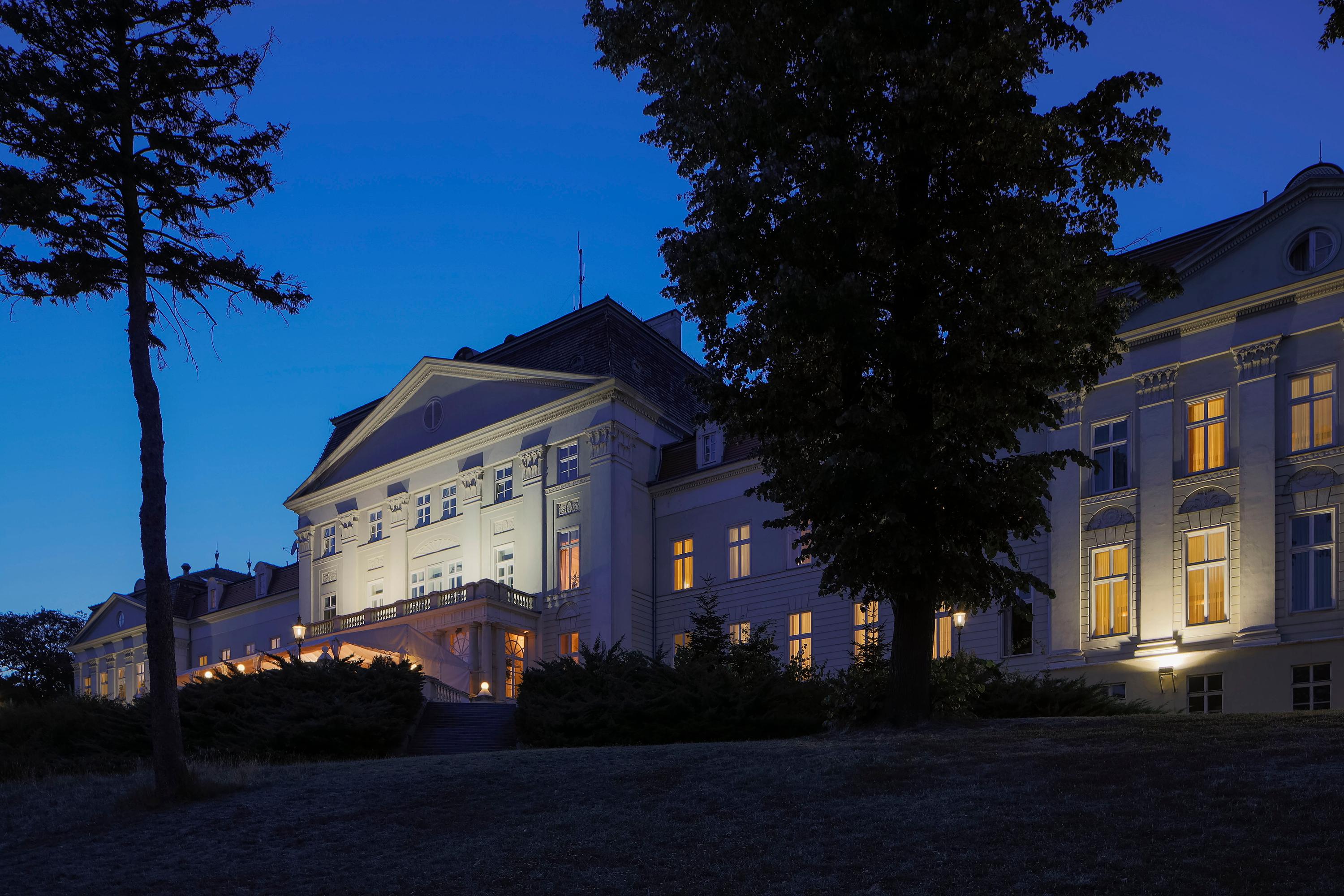 Austria Trend Hotel Schloss Wilhelminenberg