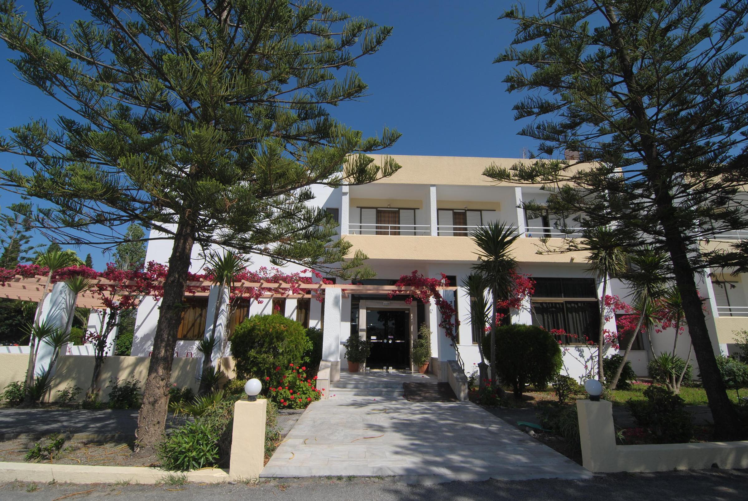 Iris Hotel