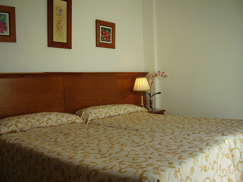 Hostal Abril