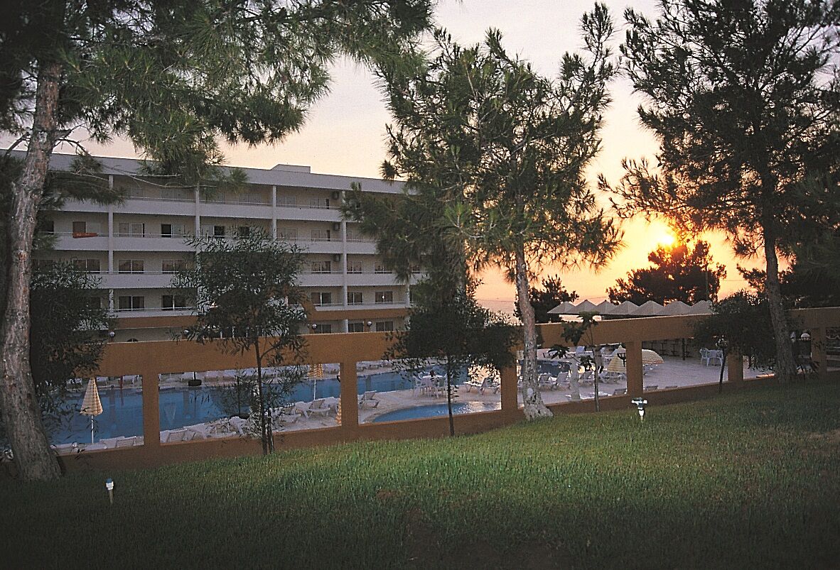 Tuntas Family Suites Kusadasi Photo