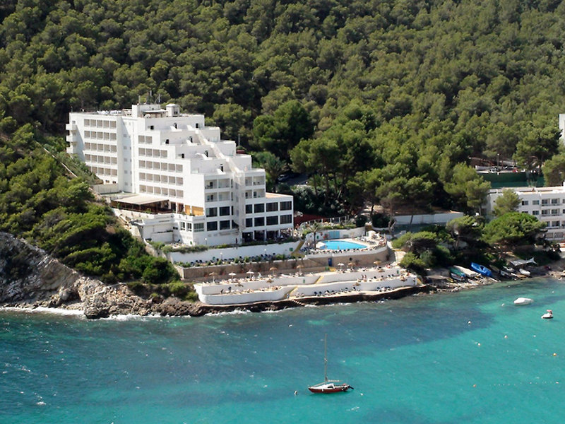 Palladium Hotel Cala Llonga Photo