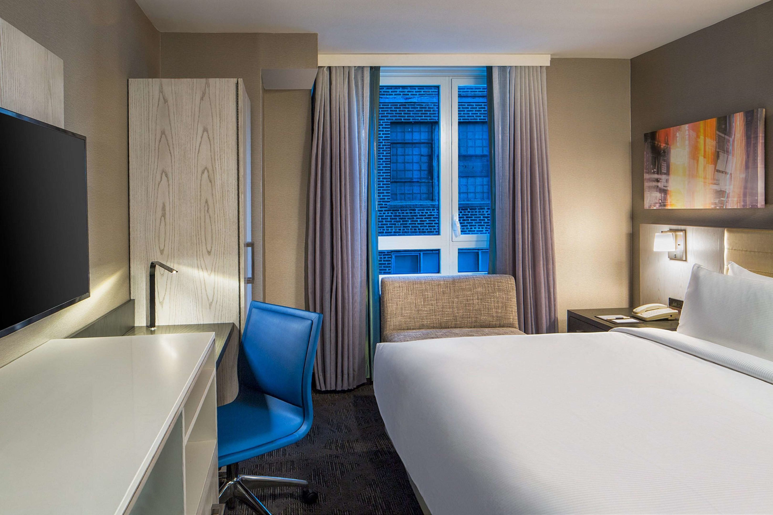 DoubleTree by Hilton Hotel New York - Times Square West