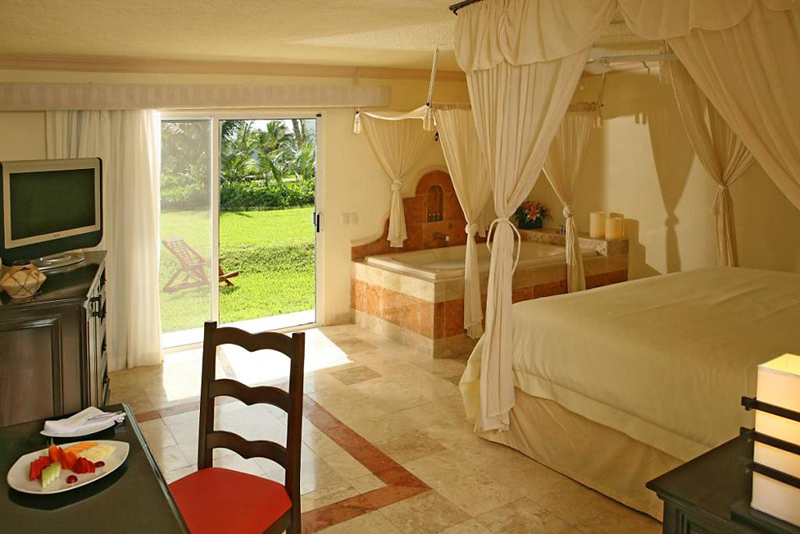 El Dorado Seaside Suites Infinity Section