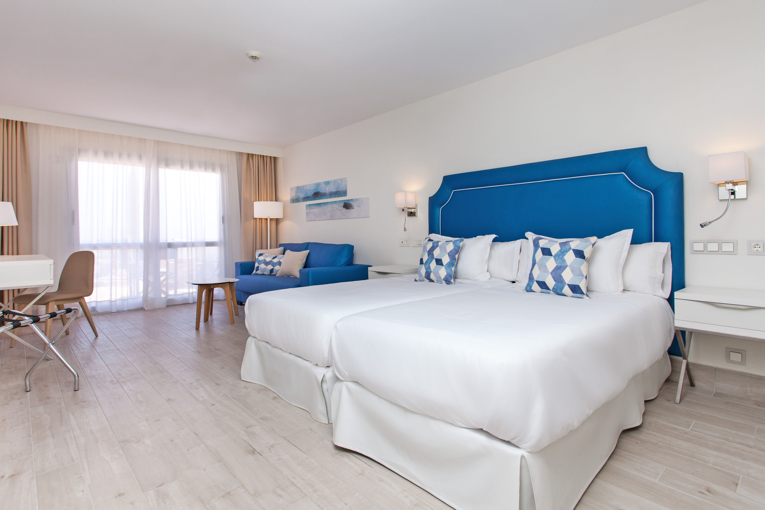 Hotel Boutique Tao Caleta Mar Photo