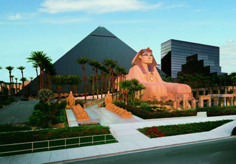 The Luxor & Casino