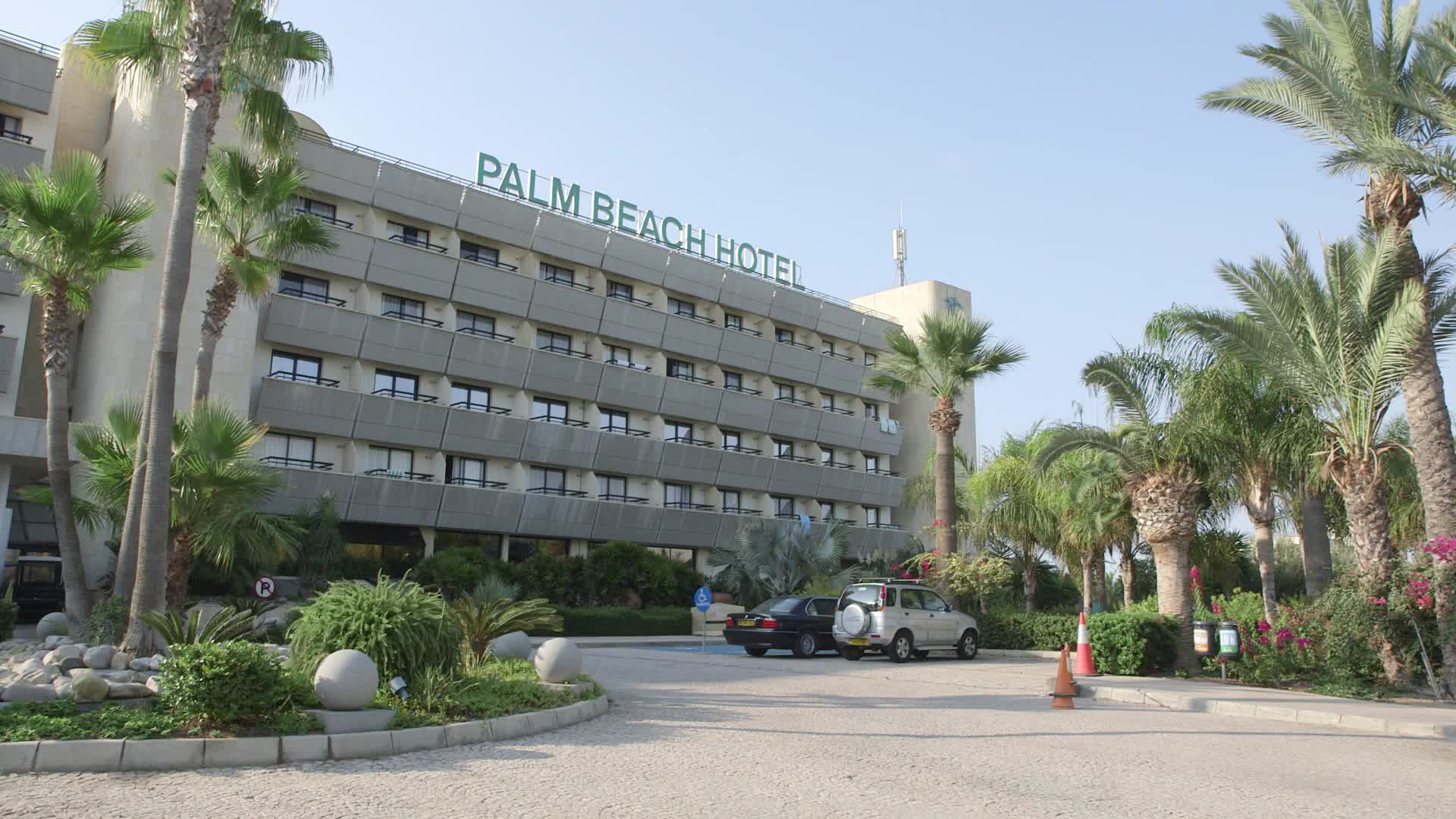 Palm Beach Hotel