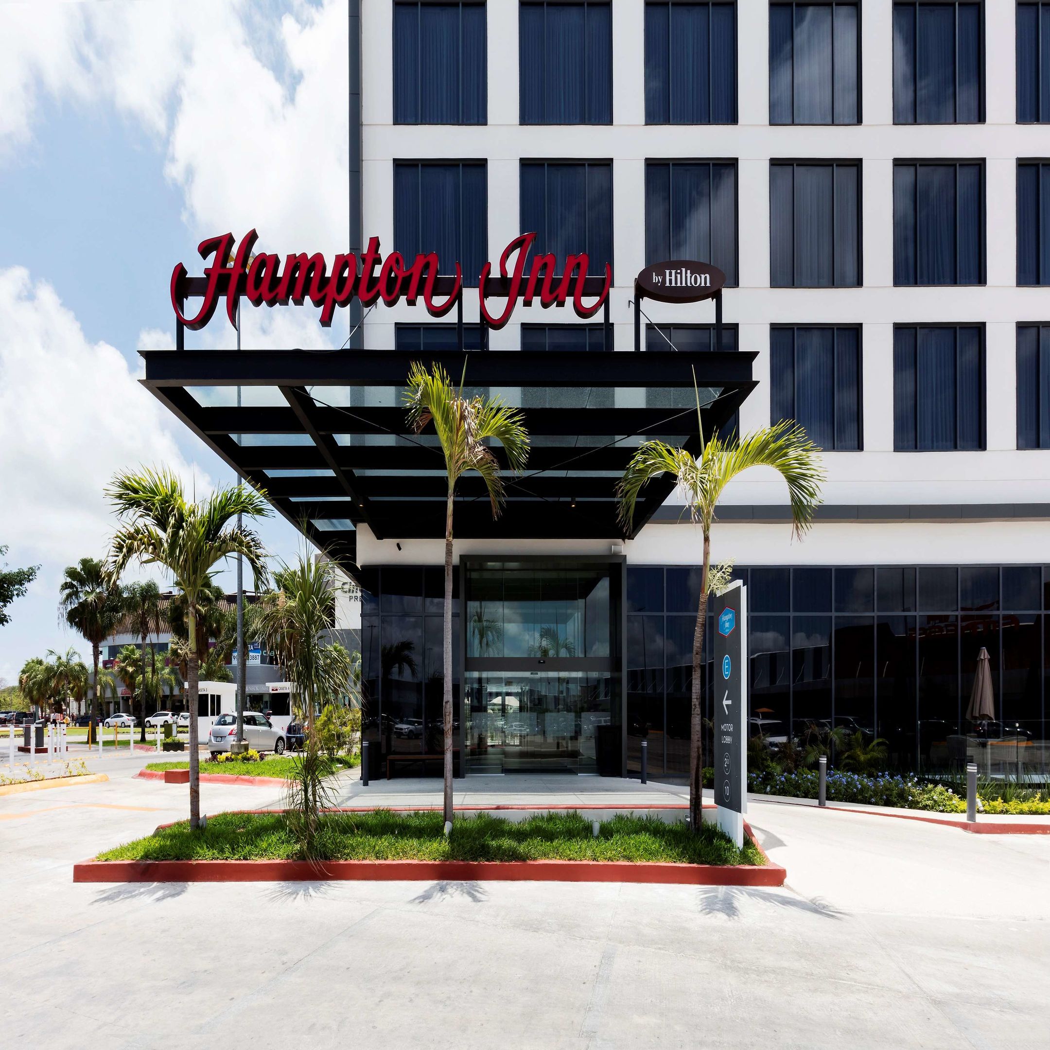 Hampton Inn by Hilton Cancun Cumbres