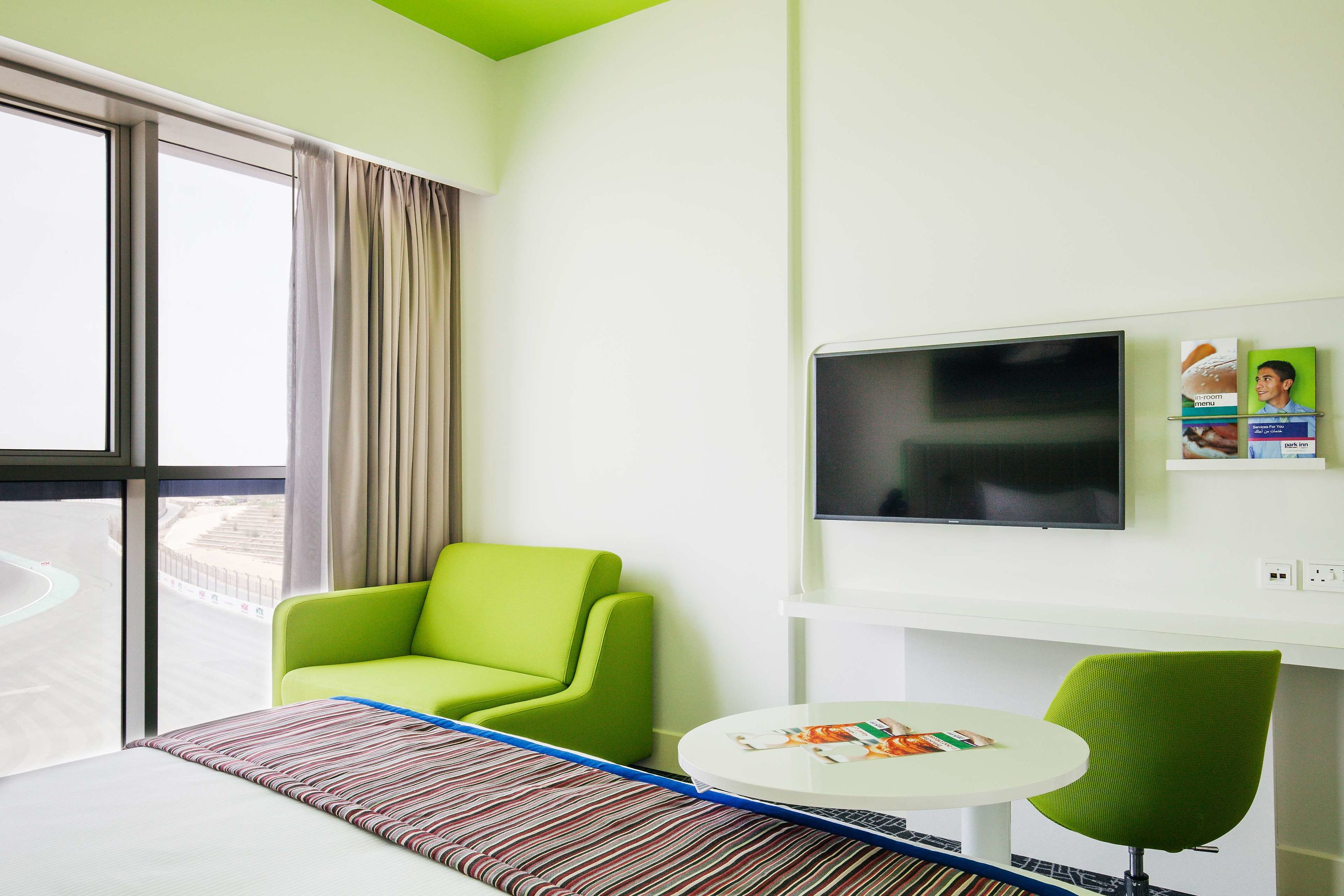 Park Inn by Radisson Dubai Motor City