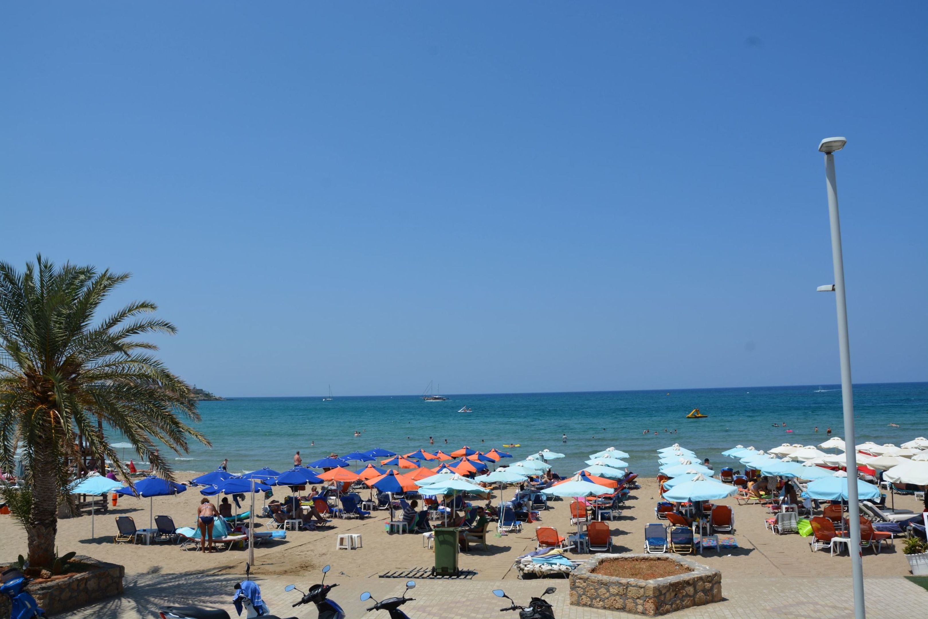 Eleni Beach Hotel