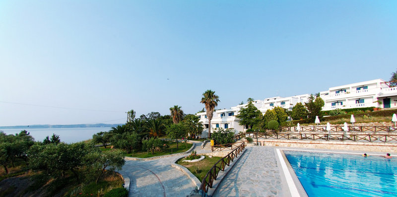 Agionissi Resort