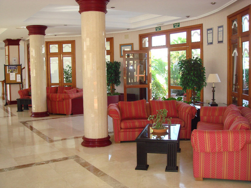 SKA Olivina Aparthotel