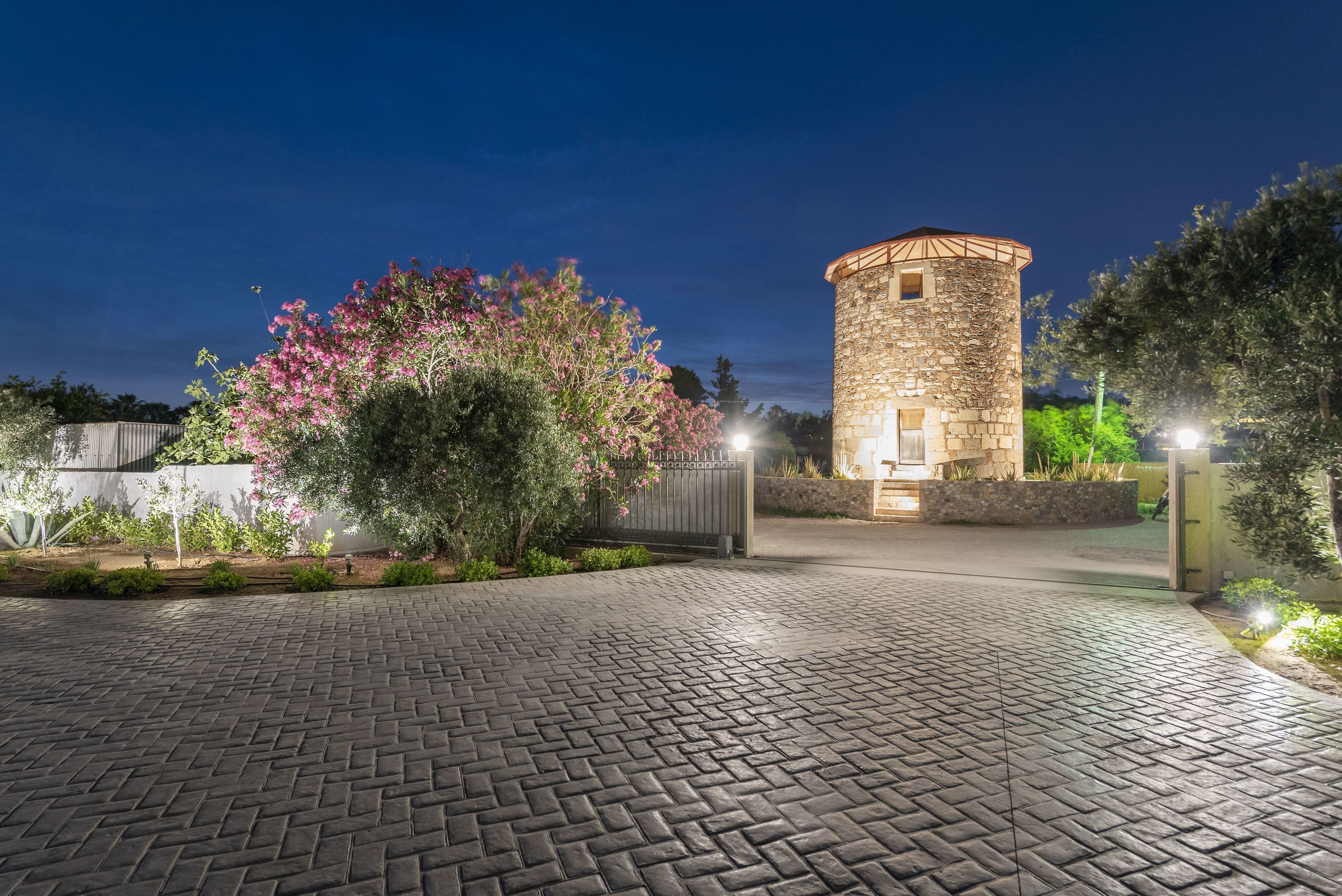 Apollon Windmill