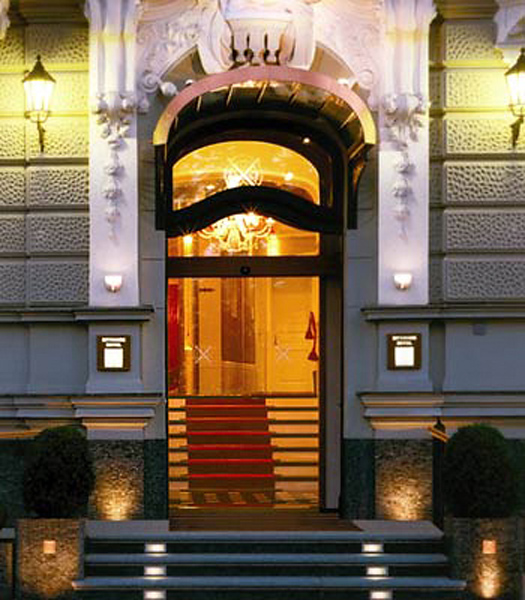 Mamaison Hotel Riverside Prague Photo
