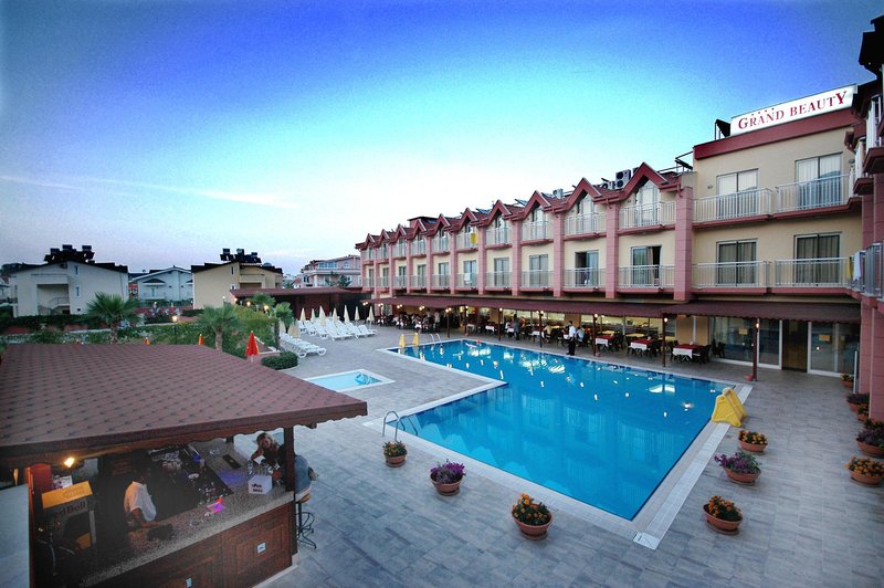 Grand Nar Hotel