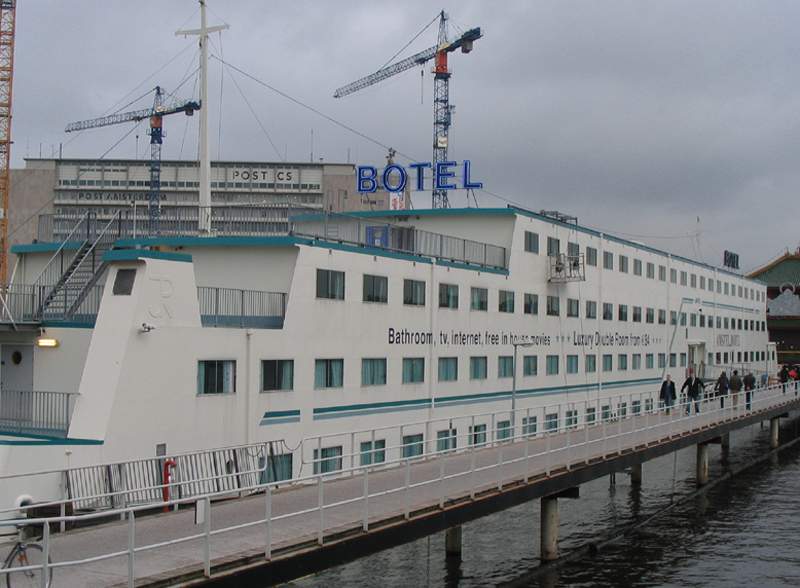 Botel