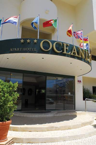 Oceanus Aparthotel Photo