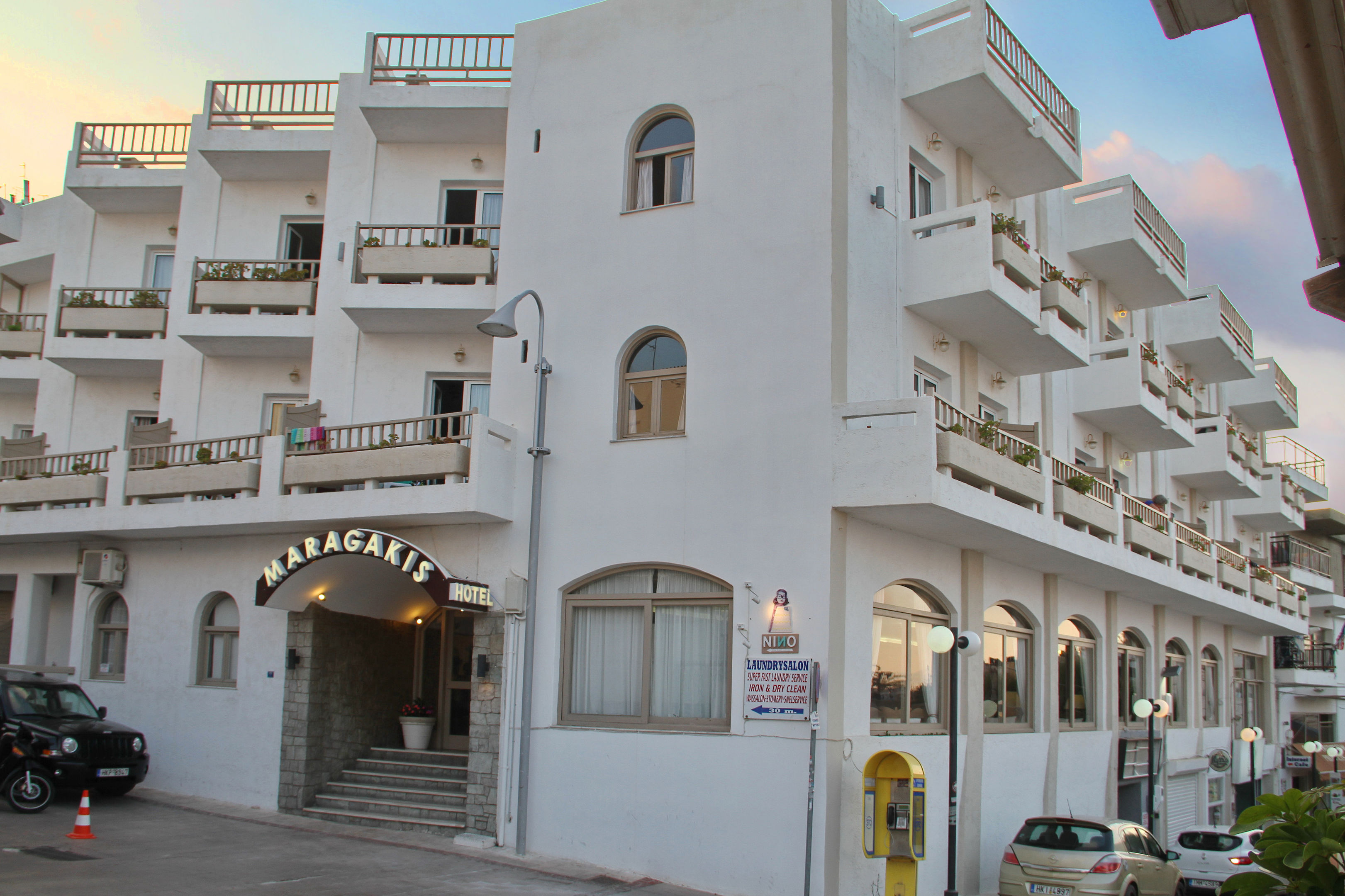 Maragakis Beach Hotel