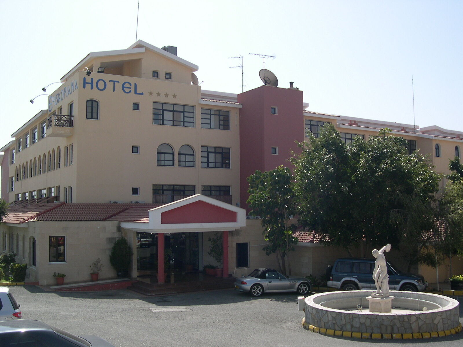 Episkopiana Hotel & Sports Resort