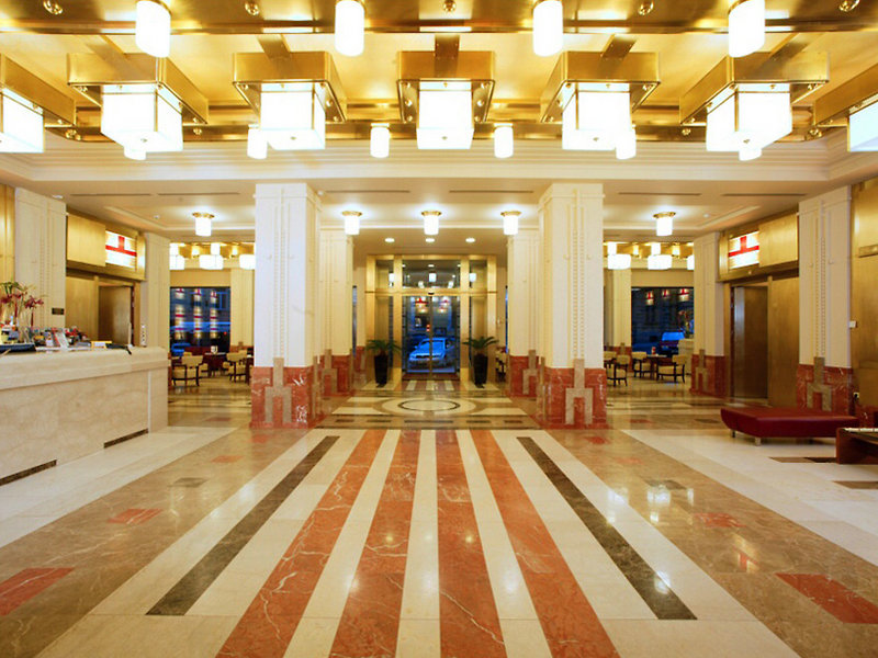 Hotel Majestic Plaza