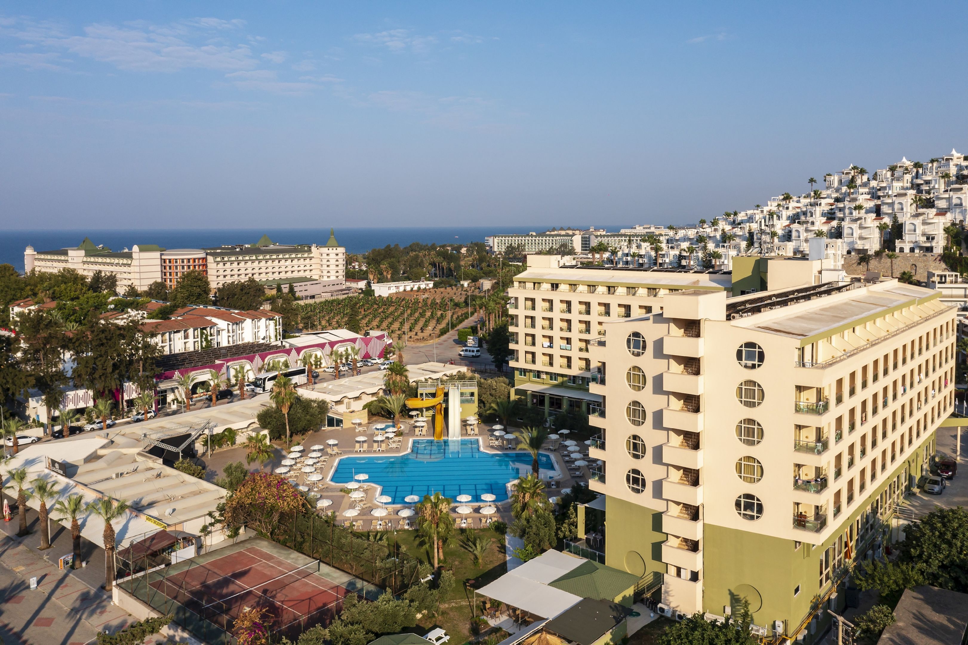 Hedef Rose Garden Hotel