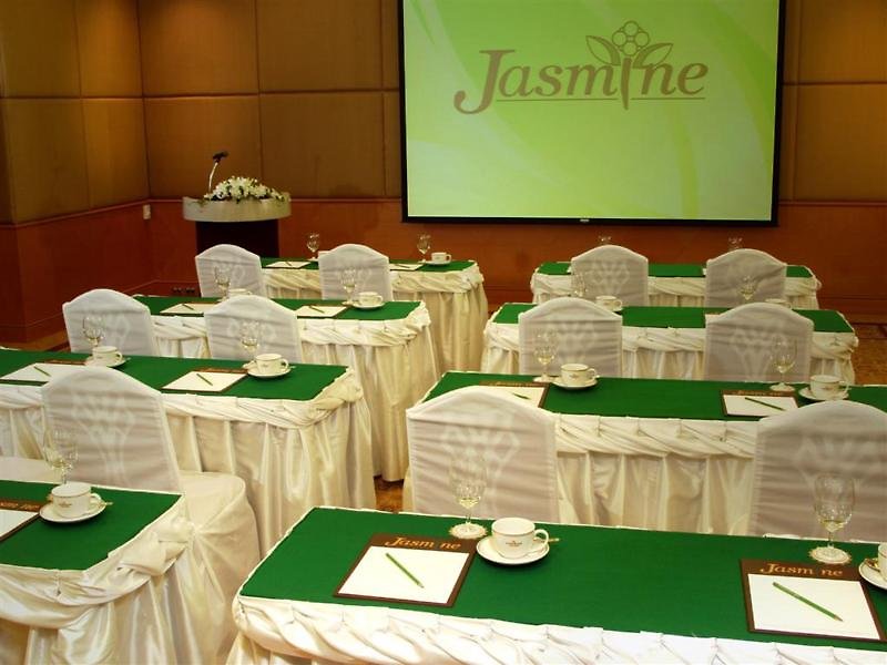 Jasmine City Hotel