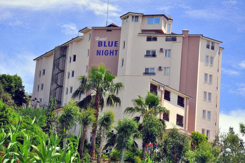 Hotel Blue Night