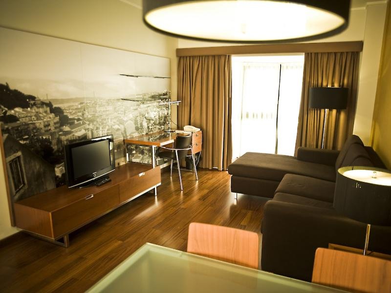 Legendary Lisboa Suites Photo