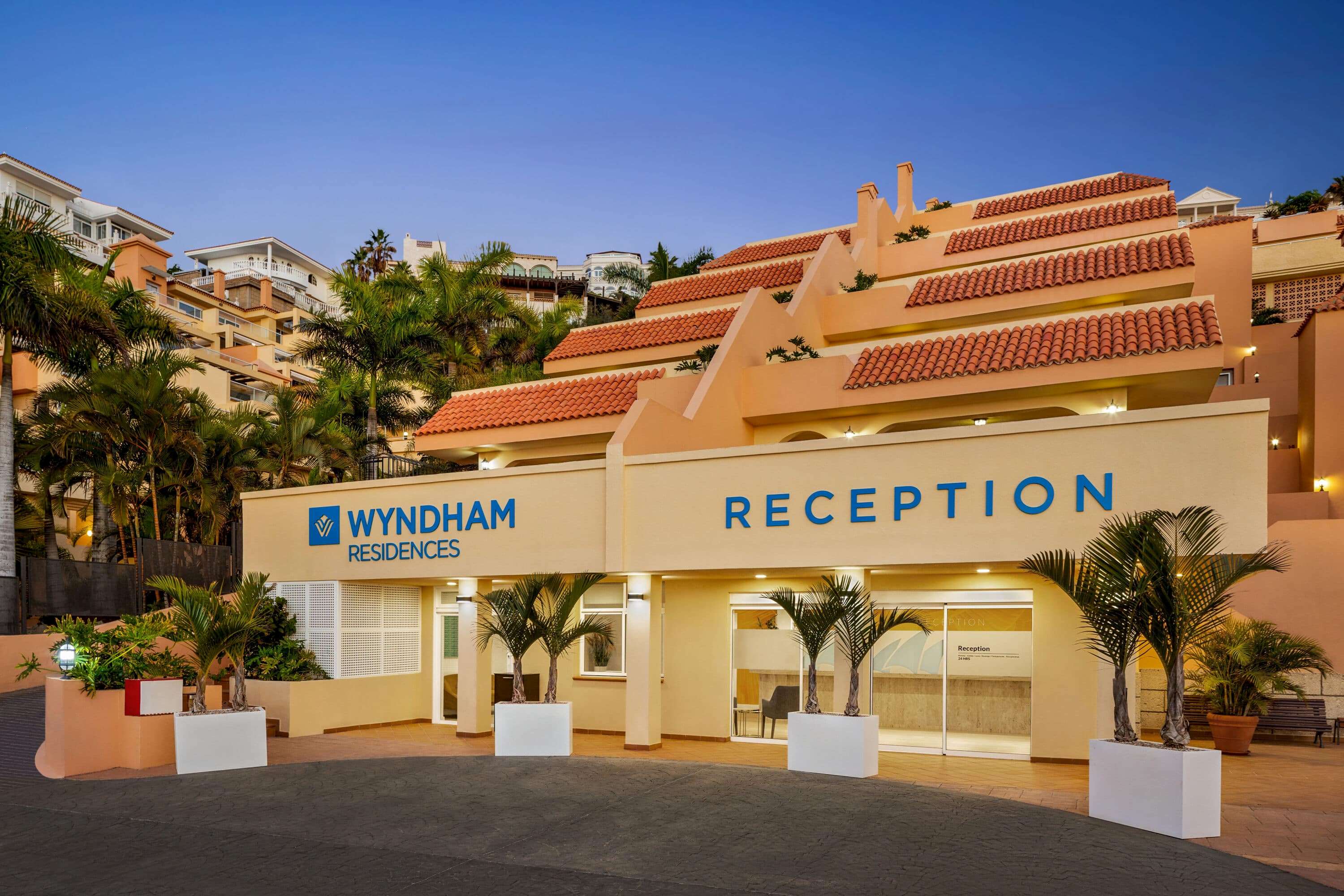 Wyndham Residences Tenerife Costa Adeje Photo