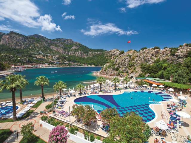 Turkey: Beachfront All Inclusive with Aqua Park - From £269pp